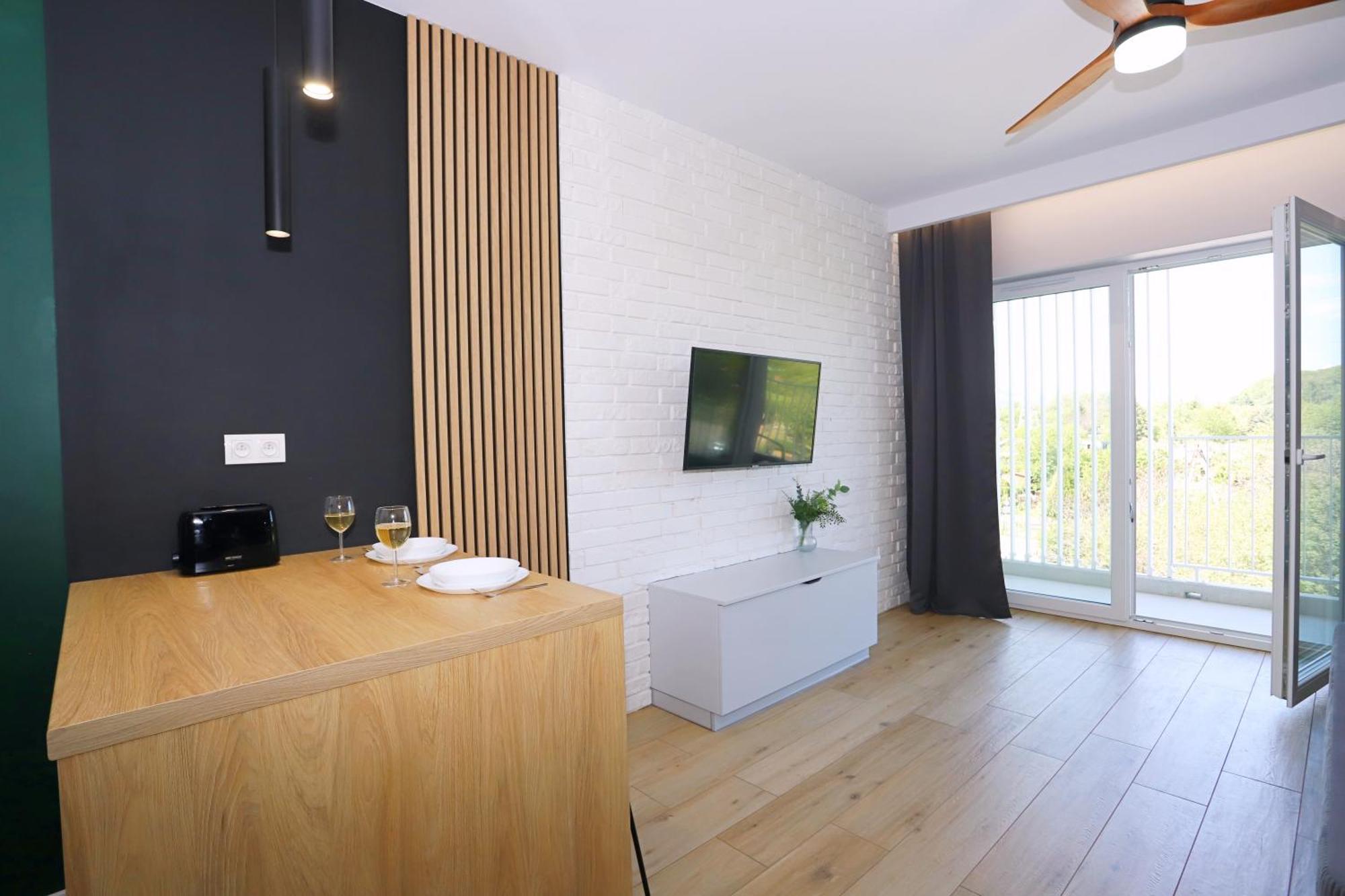Apartament Zielone Podwale Wałbrzych Buitenkant foto